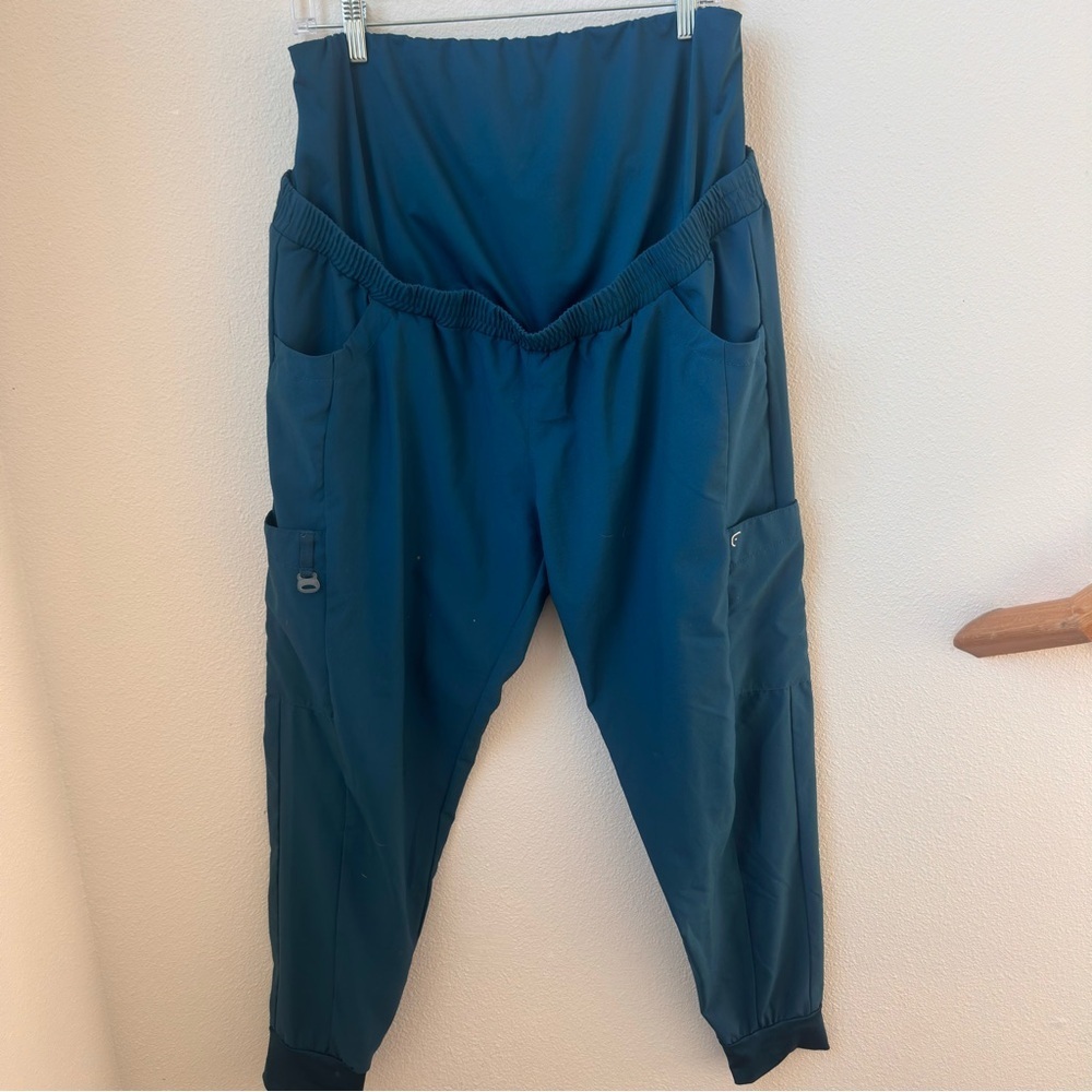 Wink Large Matnerity Jogger Scrubs, Comfy - Picture 3 of 12